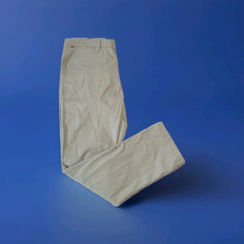 Tommy Hilfiger Mens Size 34x32 Gray The Flex Straight Leg Chino Pants Trousers